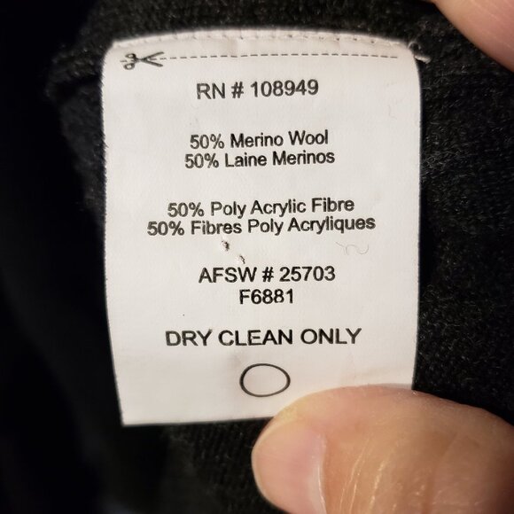 ALEX CANNON Men's 1/4 Zip Gray Argyle Wool Sweater - Picture 7 of 7